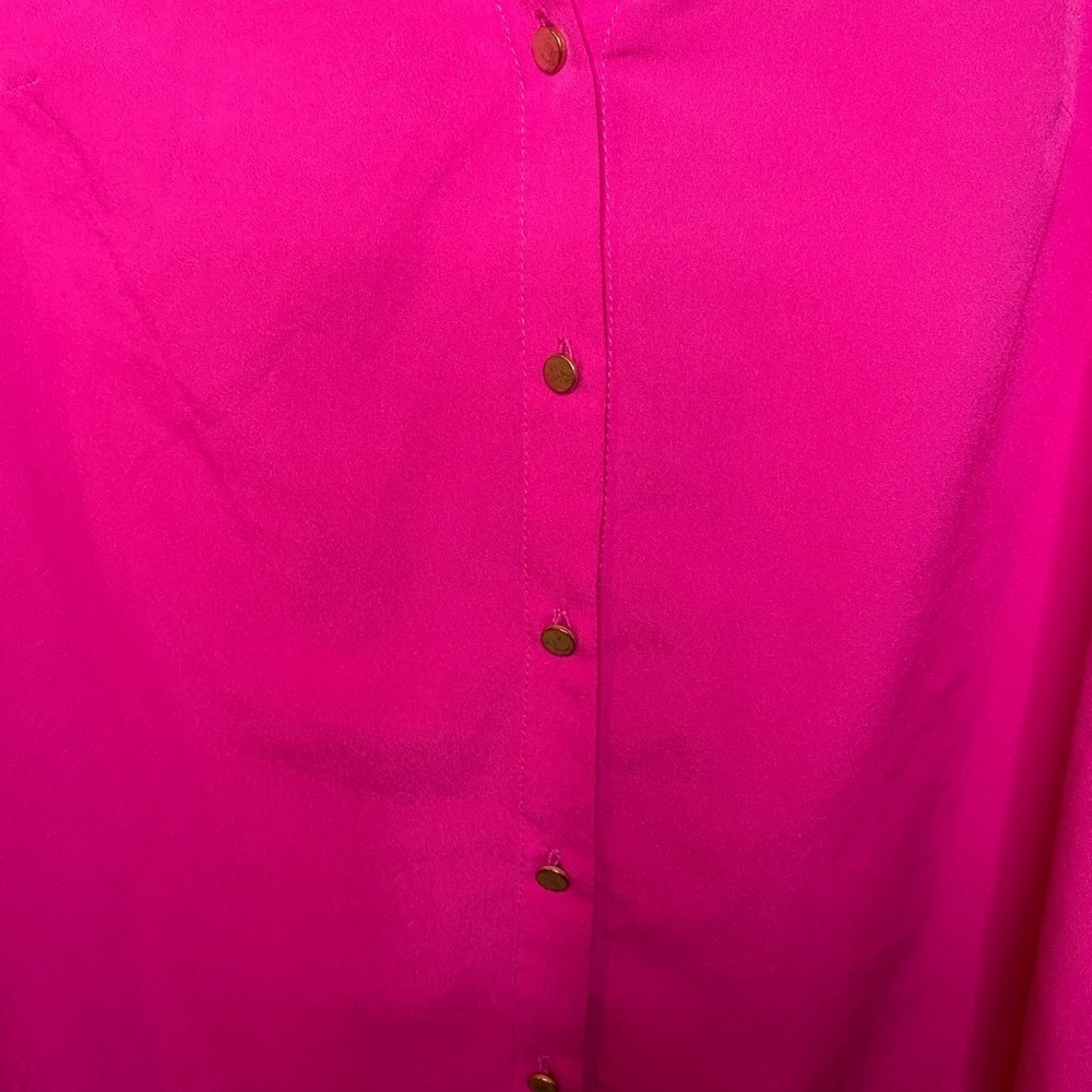 A New Day Hot Pink/Fuchsia Sleeveless Blouse with Gold Button Detail - Picture 3 of 5